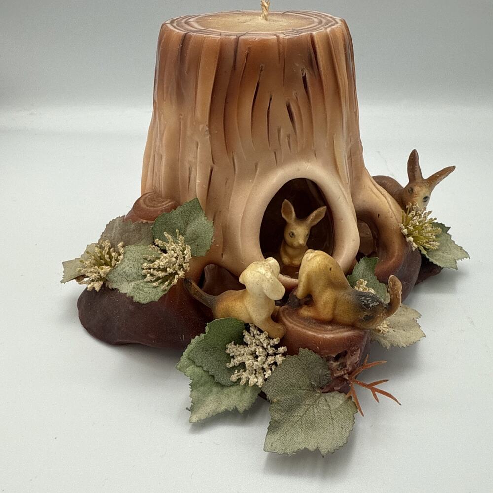 VTG Mcm Woodlands Tree Stump Figural Candle Dog Rabbit FLowers 5” Tall Retro